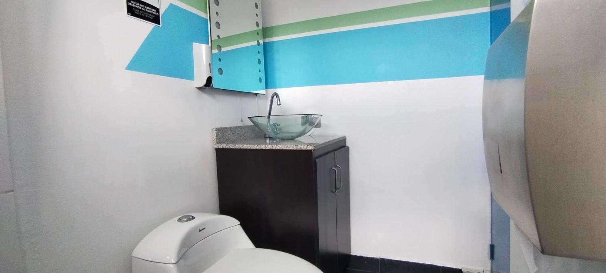 Hostel Metro Floresta Alojamiento Medellin Ngoại thất bức ảnh